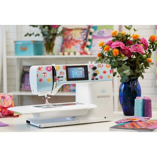 Bernina 570 QE Kaffe Edition