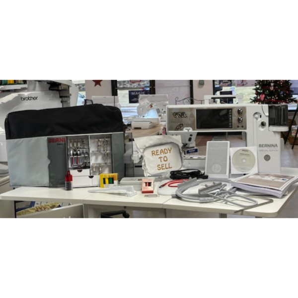 Certified Pre-Owned Bernina 880 PLUS Crystal Edition