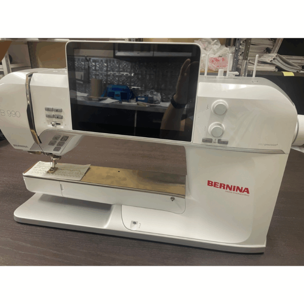 Certified Pre-Owned Bernina 990