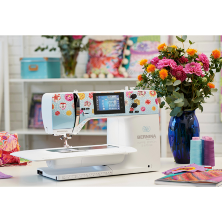 Certified Pre-Owned Bernina Kaffe B570QE Sewing and Quilting Machine