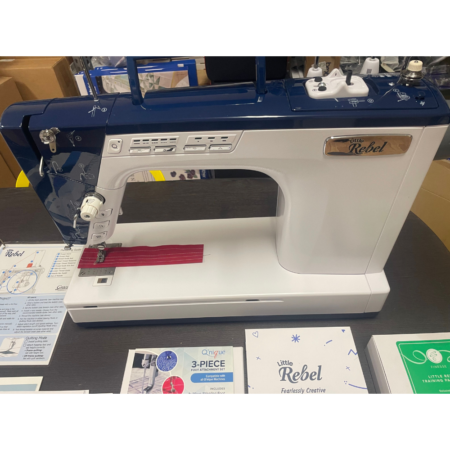 Certified pre-owned Grace Little Rebel quilting machine